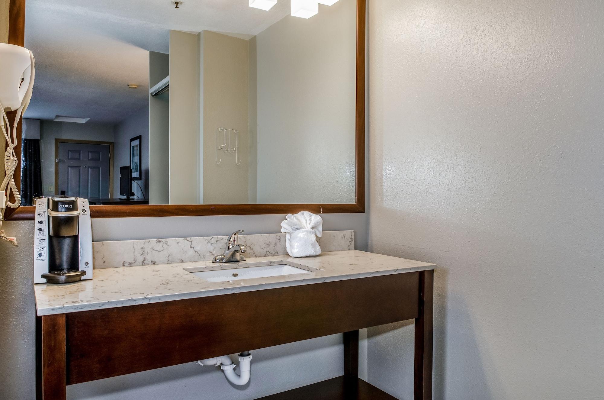Clarion Hotel By Humboldt Bay Eureka Ngoại thất bức ảnh