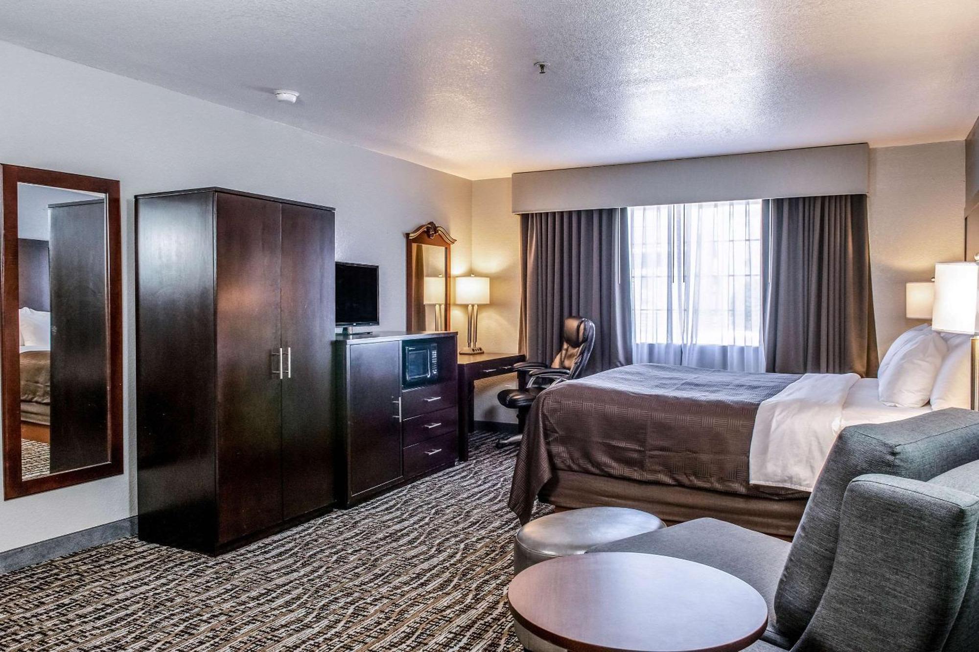 Clarion Hotel By Humboldt Bay Eureka Ngoại thất bức ảnh