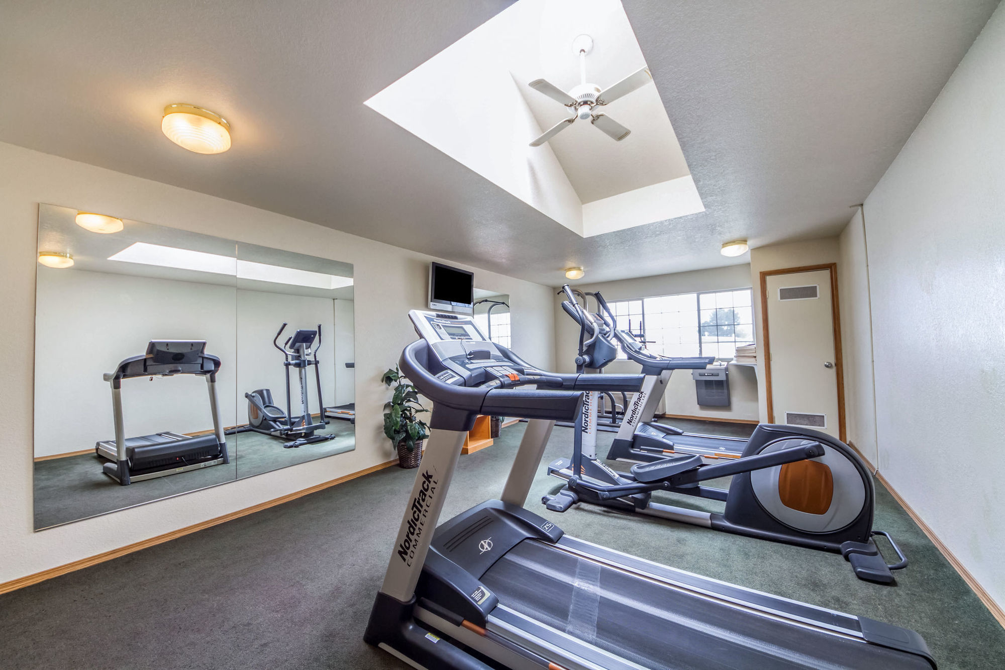 Clarion Hotel By Humboldt Bay Eureka Tiện nghi bức ảnh